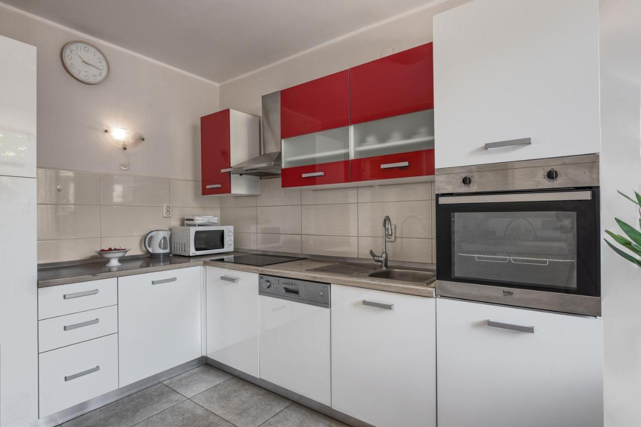 M & M Apartment Pula Extérieur photo